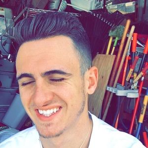 Meet your Posher, Tyler